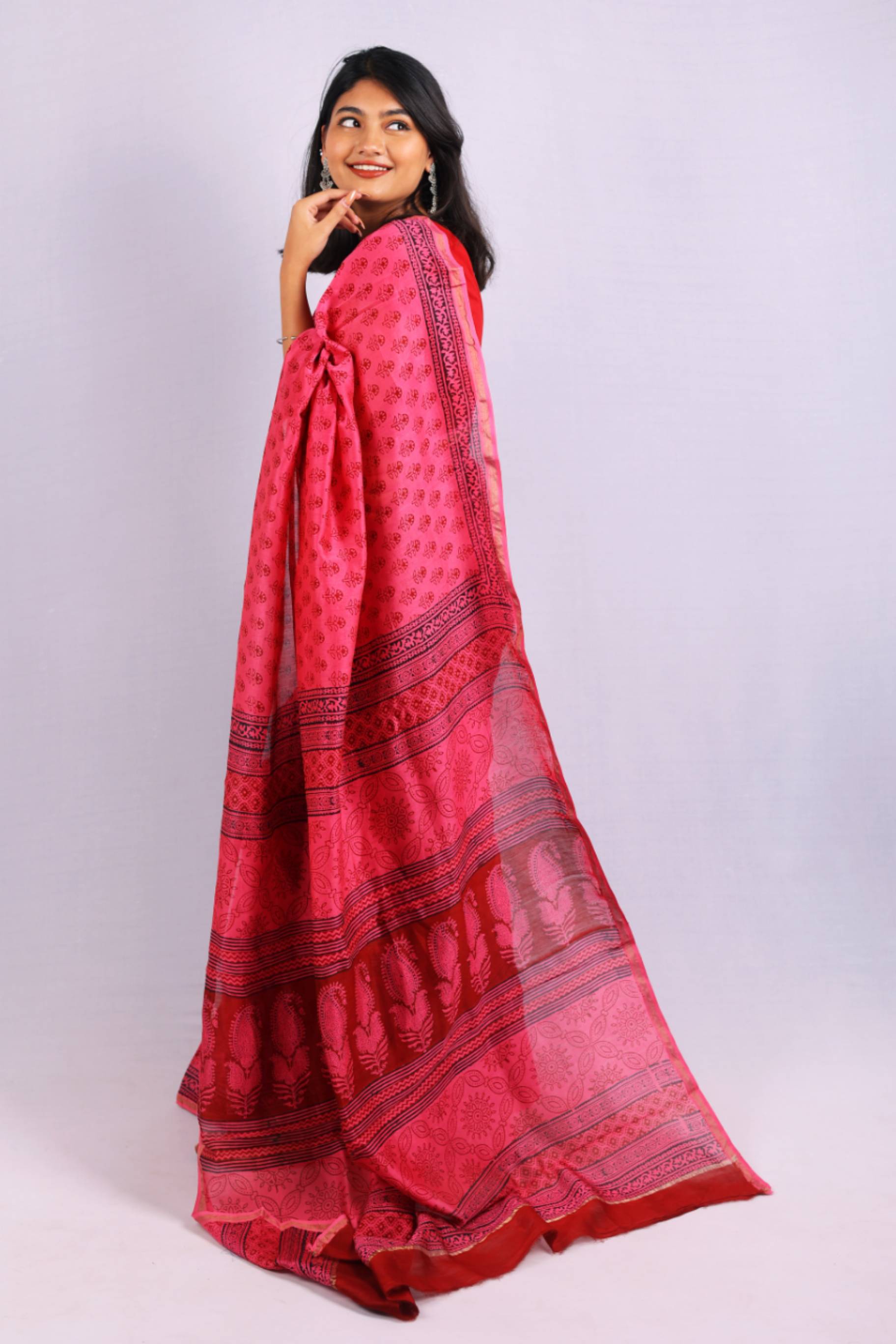 Pink Handcrafted Cotton Saree with Traditional Woven Pallu