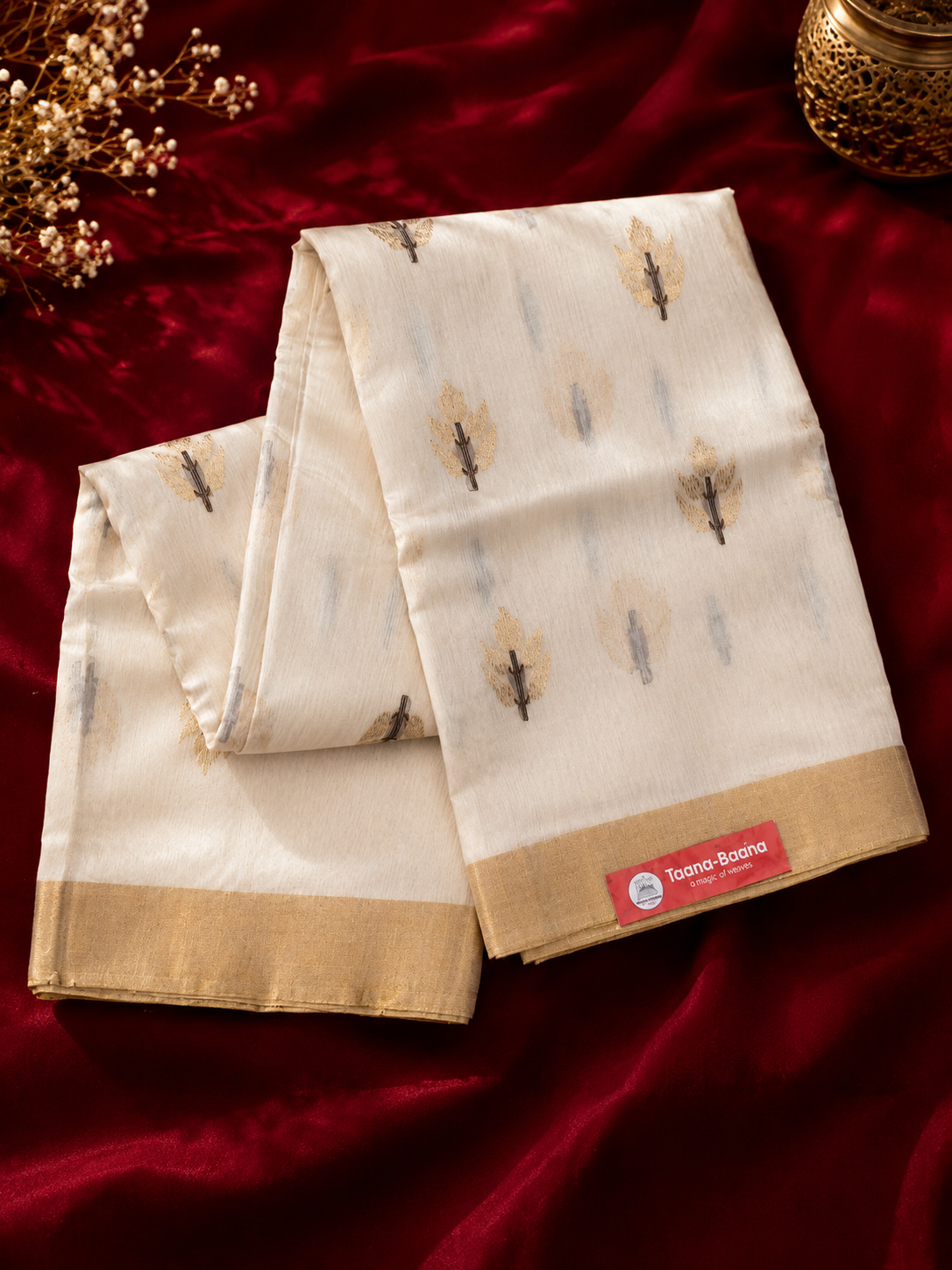 Ivory Gold Booti Handwoven Saree – Taana-Baana