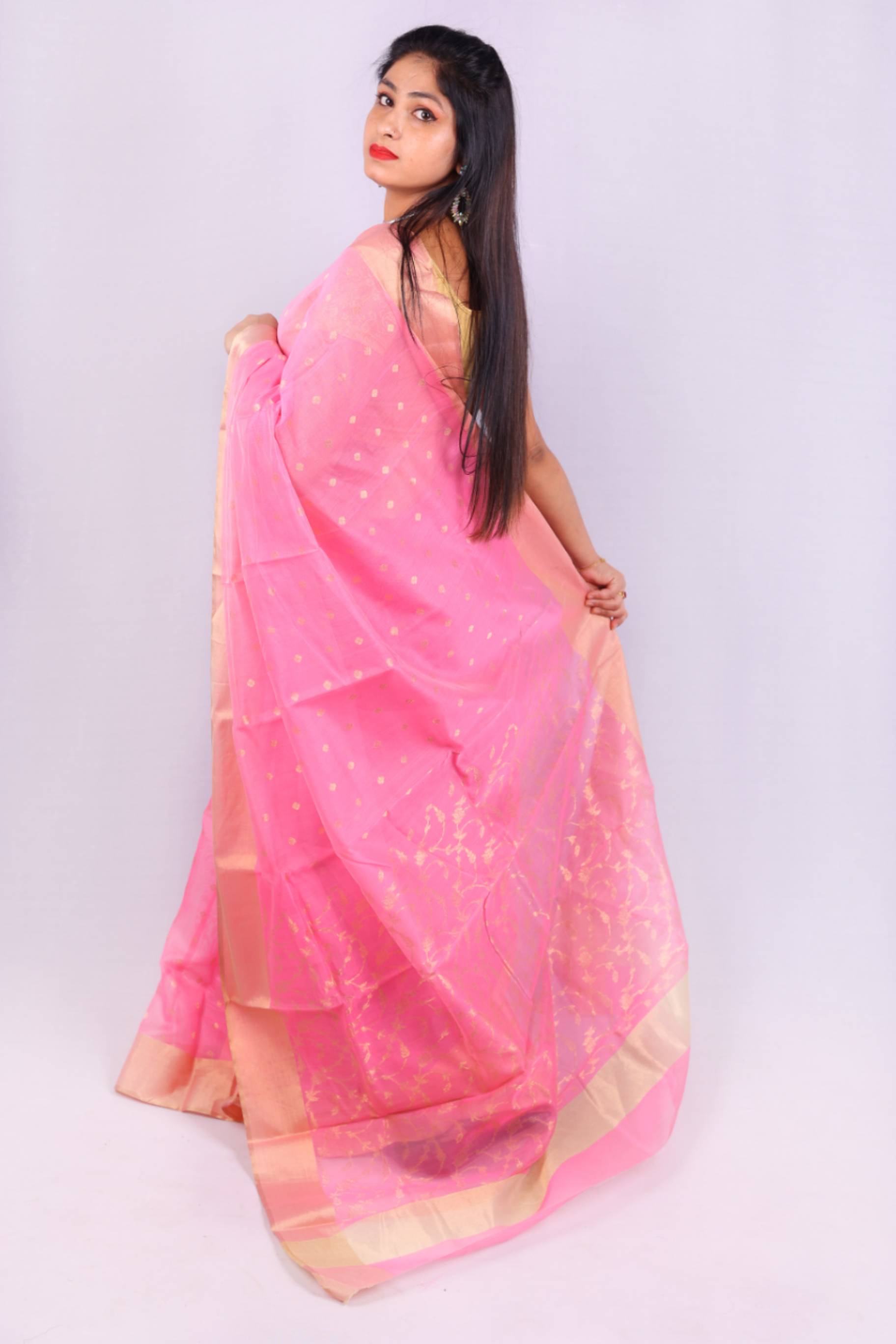 Baby Pink Cotton Silk Saree with Gold Zari Border & Woven Leaf Motifs